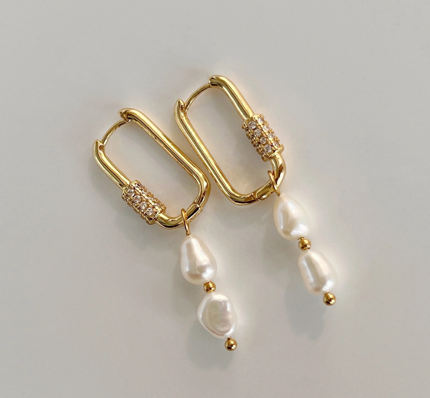 Daphne Earrings